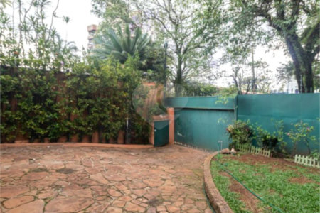 Casa à venda com 3 quartos, sendo 1 suíte, em Alto da Lapa, São Paulo, SP