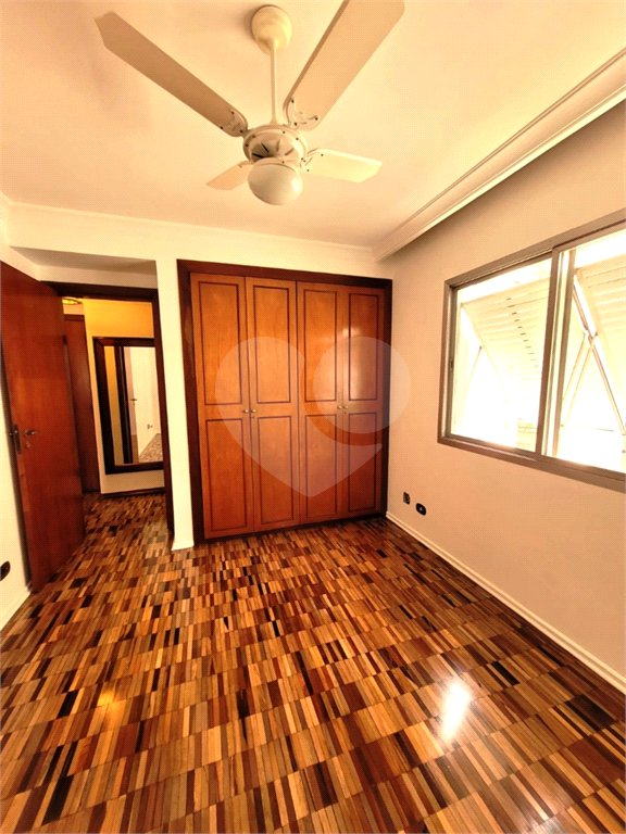 Apartamento à venda com 2 suítes em Moema, São Paulo, SP