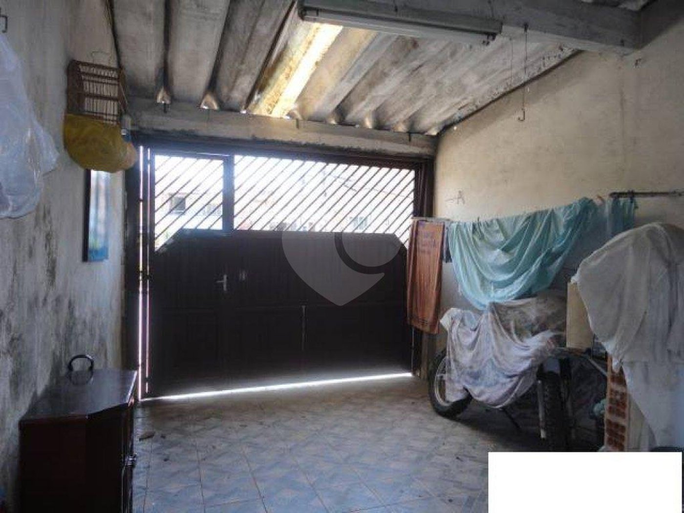 Casa de Vila à venda com 6 quartos em Jardim Peri, São Paulo, SP