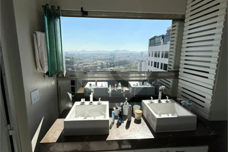 Apartamento à venda com 3 quartos, sendo 1 suíte, em Vila Leopoldina, São Paulo, SP