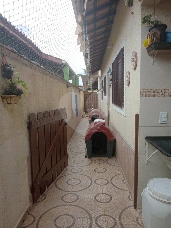 Casa à venda com 2 quartos em Jardim Savoy, Itanhaém, SP