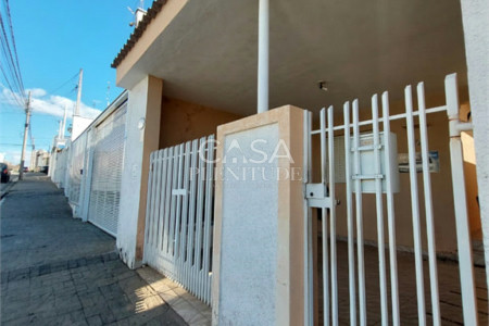 Casa Térrea à venda com 3 quartos em Vila Augusta, Sorocaba, SP