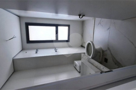 Apartamento à venda com 3 suítes em Sumarezinho, São Paulo, SP