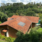 Casa à venda com 5 quartos, sendo 3 suítes, no condomínio Estância Marambaia, Vinhedo - SP
