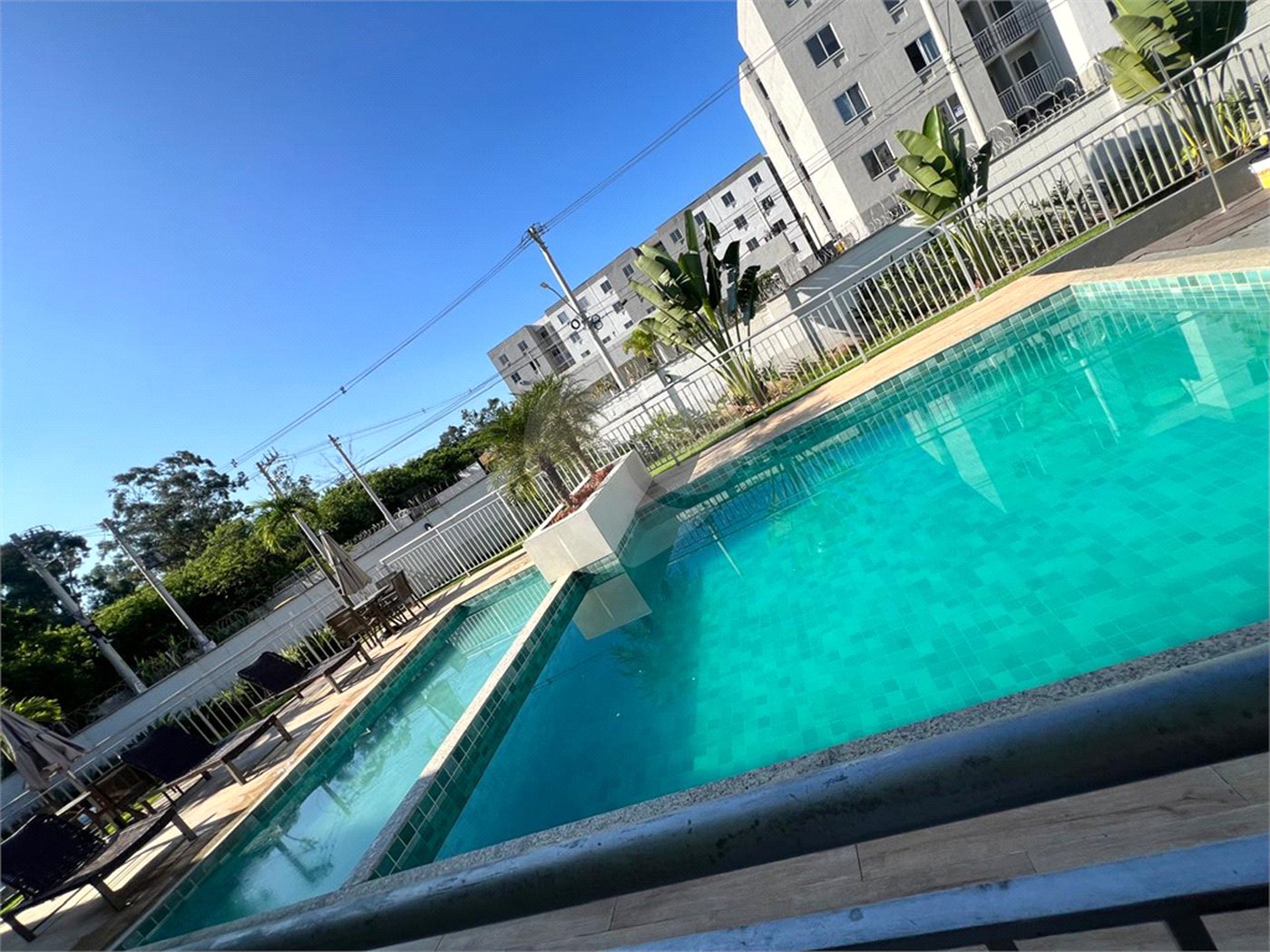 Apartamento à venda com 2 quartos em Guaratiba, Rio de Janeiro, RJ