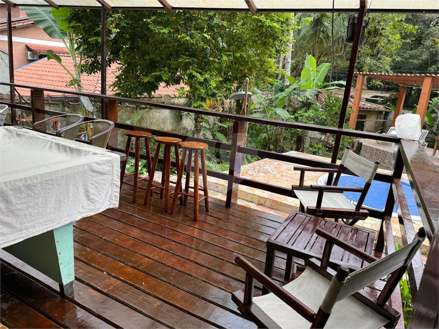 Casa à venda com 6 suítes em Massaguaçu, Caraguatatuba, SP
