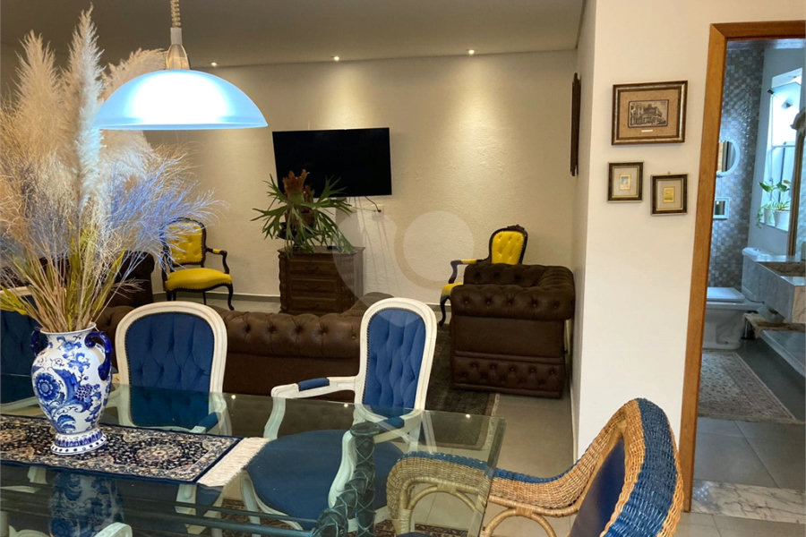 Sobrado à venda com 5 quartos, sendo 1 suíte, em Ipiranga, São Paulo, SP