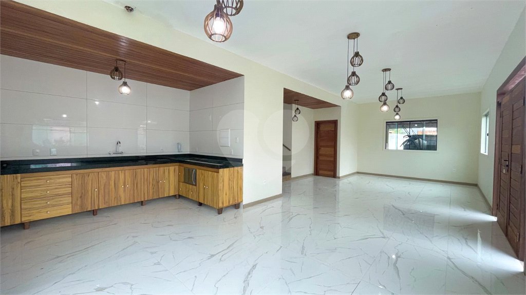 Casa à venda ou para alugar com 4 quartos, sendo 2 suítes, em São José, Armação dos Búzios, RJ