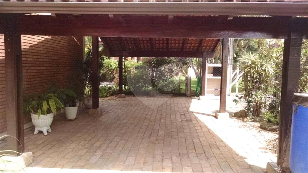 Casa à venda com 4 quartos, sendo 2 suítes, no condomínio Vinhas da Vista Alegre - Lado Sede, Vinhedo - SP
