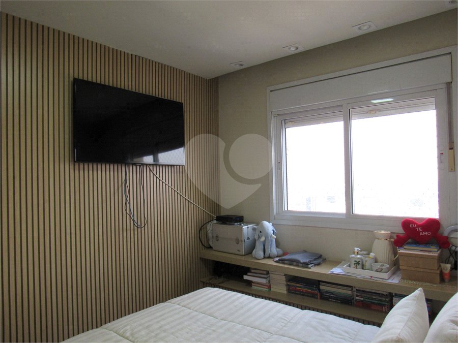 Apartamento para alugar com 3 suítes em Santana, São Paulo, SP