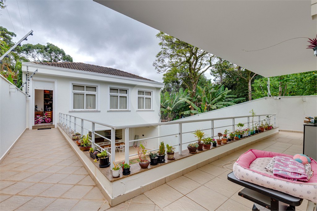 Casa à venda com 2 suítes em Alto da Boa Vista, São Paulo, SP