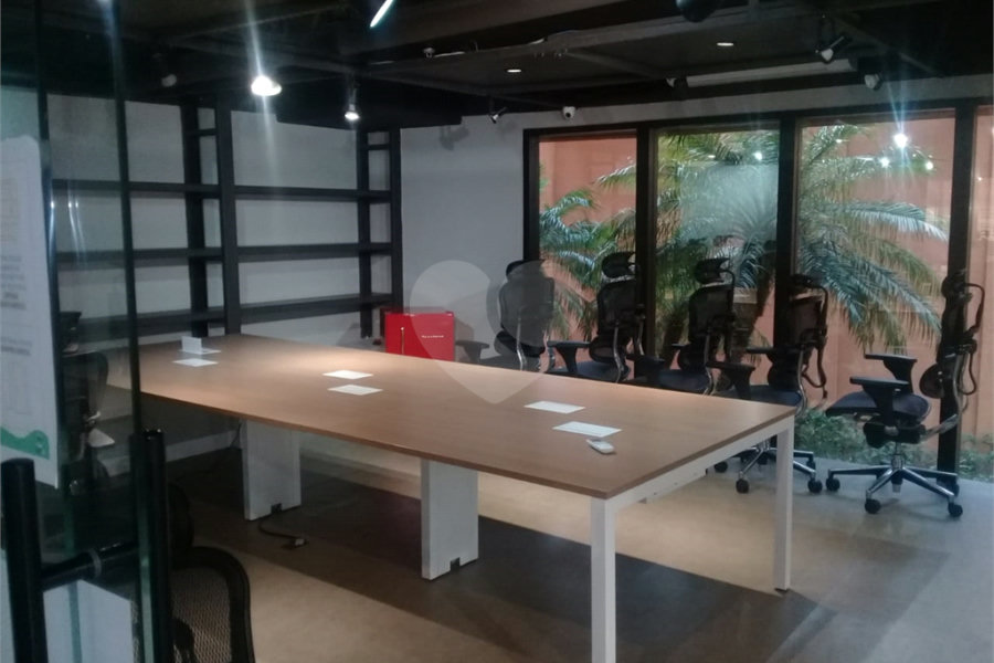 Sala à venda em Pinheiros, São Paulo, SP