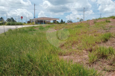 Terreno à venda no condomínio Residencial Reserva Bellano, Itatiba - SP
