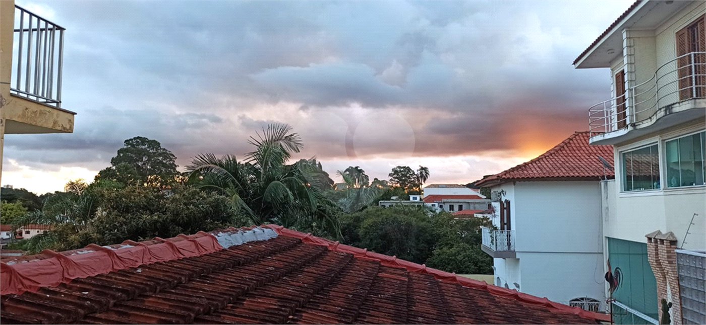 Casa Térrea à venda com 3 quartos, sendo 2 suítes, em Vila Irmãos Arnoni, São Paulo, SP