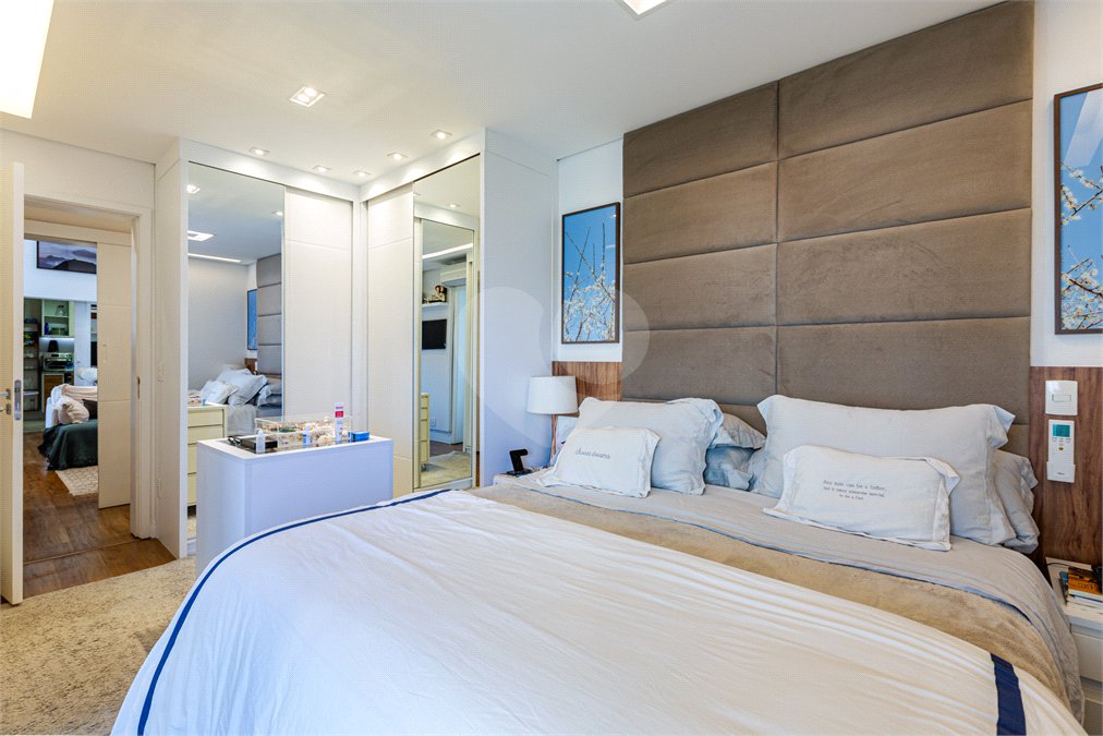 Apartamento à venda com 3 suítes em Jardim Fonte do Morumbi, São Paulo, SP