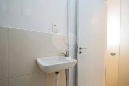 Apartamento à venda com 3 quartos, sendo 1 suíte, em Pinheiros, São Paulo, SP
