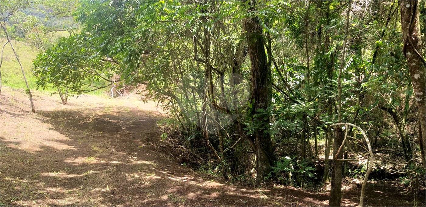 Sítio à venda no Centro, Monte Sião, MG