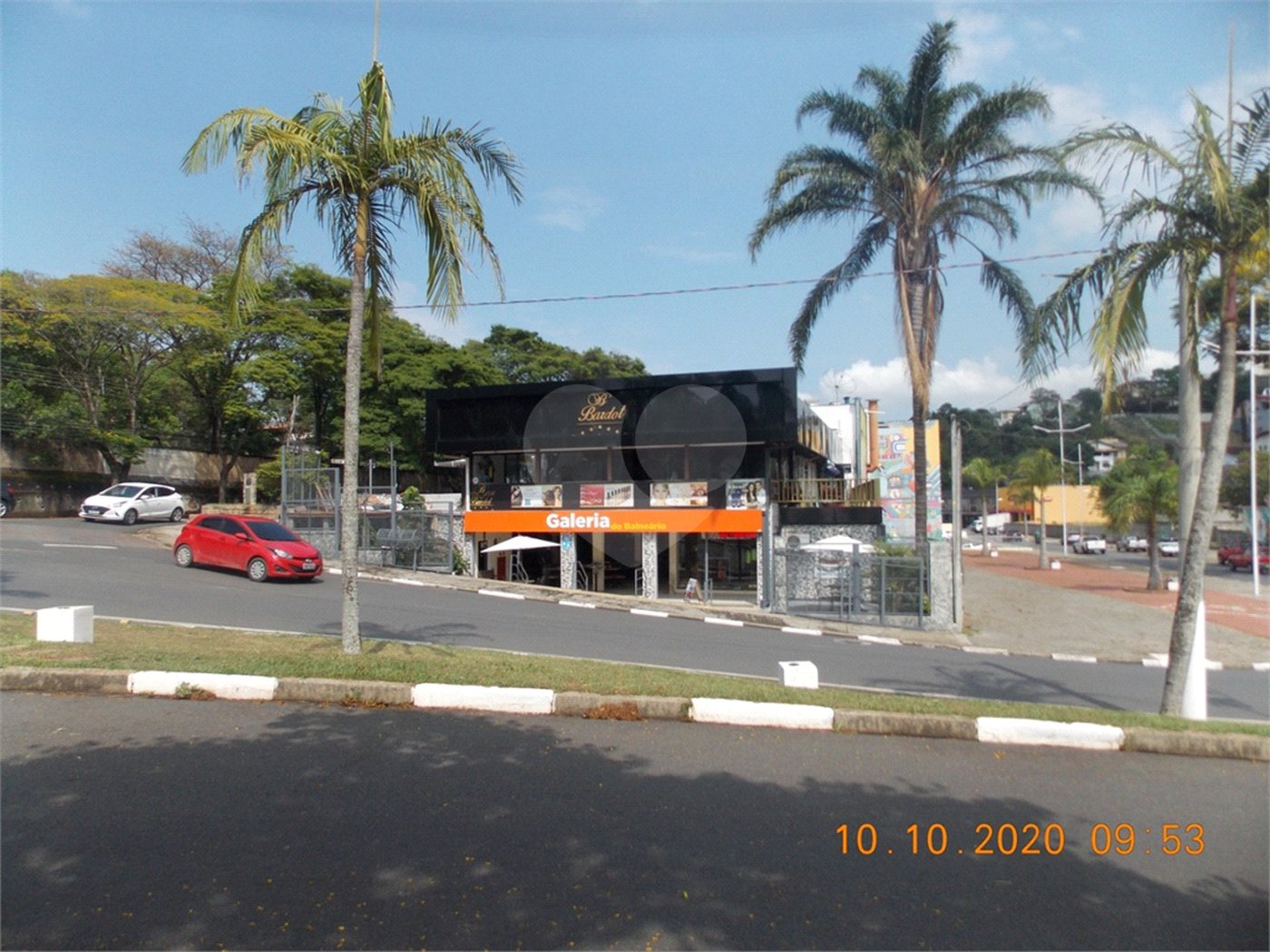Salão Comercial para alugar em Cidade Satélite, Atibaia, SP