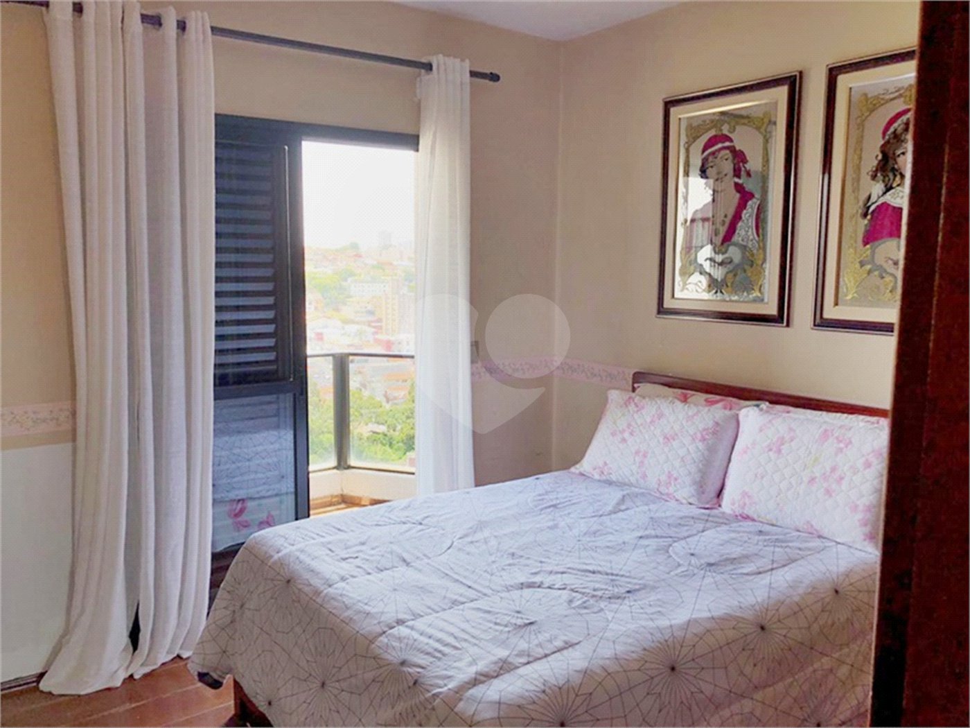 Apartamento à venda com 125 m² em Santana