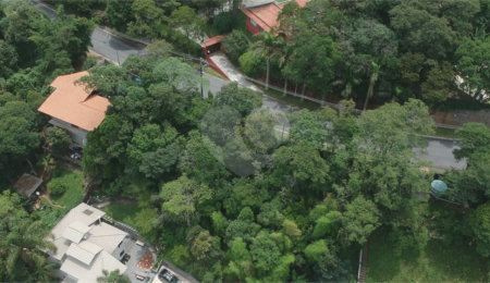 Casa à venda com 3 suítes no condomínio Alpes da Cantareira, Mairiporã - SP