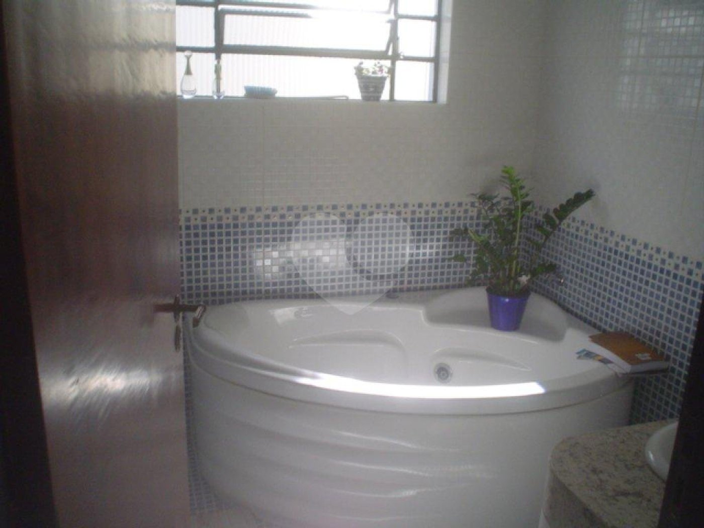 Sobrado à venda com 3 quartos, sendo 2 suítes, em Tremembé, São Paulo, SP