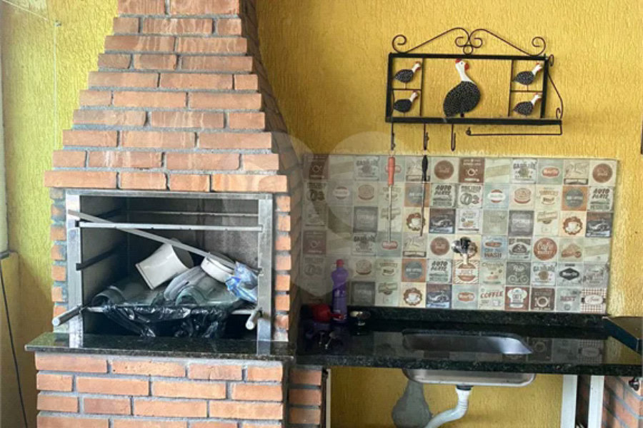 Sobrado à venda com 2 suítes em Santa Terezinha, São Paulo, SP