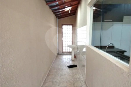 Casa à venda com 3 quartos, sendo 1 suíte,  em Parque Atenas do Sul, Itapetininga, SP