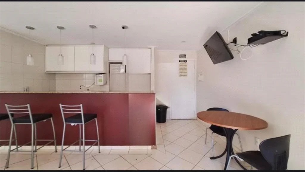 Apartamento à venda com 2 quartos, sendo 1 suíte, em Água Branca, São Paulo, SP