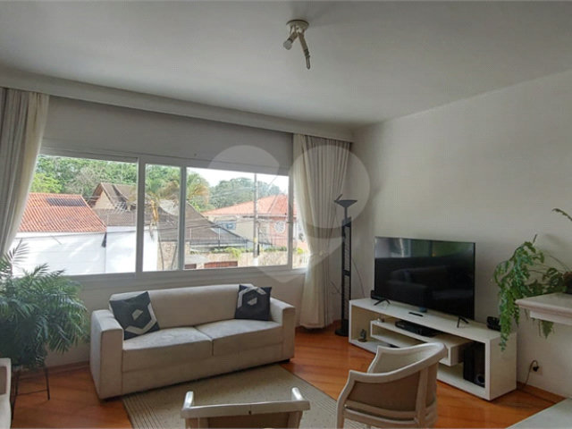 Casa Térrea à venda com 4 quartos, sendo 2 suítes,  em Tremembé, São Paulo, SP