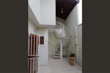 Sobrado à venda com 2 quartos, sendo 1 suíte,  em Santana, São Paulo, SP