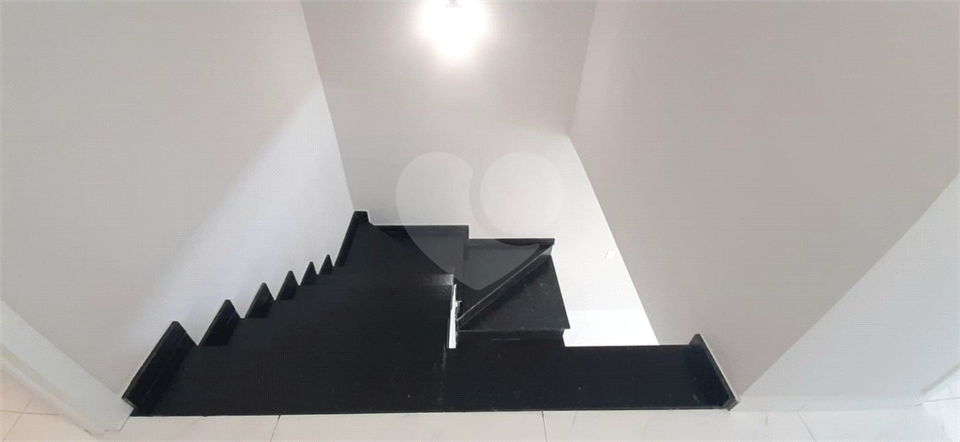 Sobrado à venda com 3 quartos, sendo 1 suíte, em Vila Medeiros, São Paulo, SP