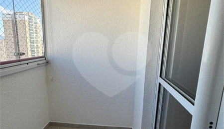 Apartamento à venda com 2 quartos, sendo 1 suíte,  em Vila Dom Pedro II, São Paulo, SP