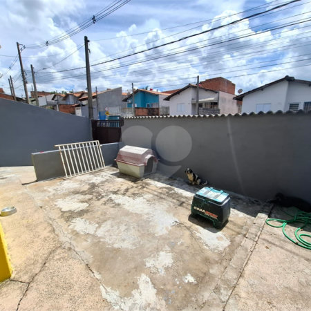 Casa à venda com 2 quartos em Popular III, Louveira, SP