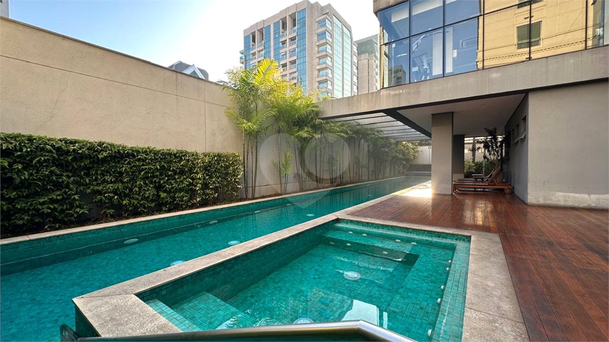 Apartamento para alugar com 1 suíte em Moema, São Paulo, SP