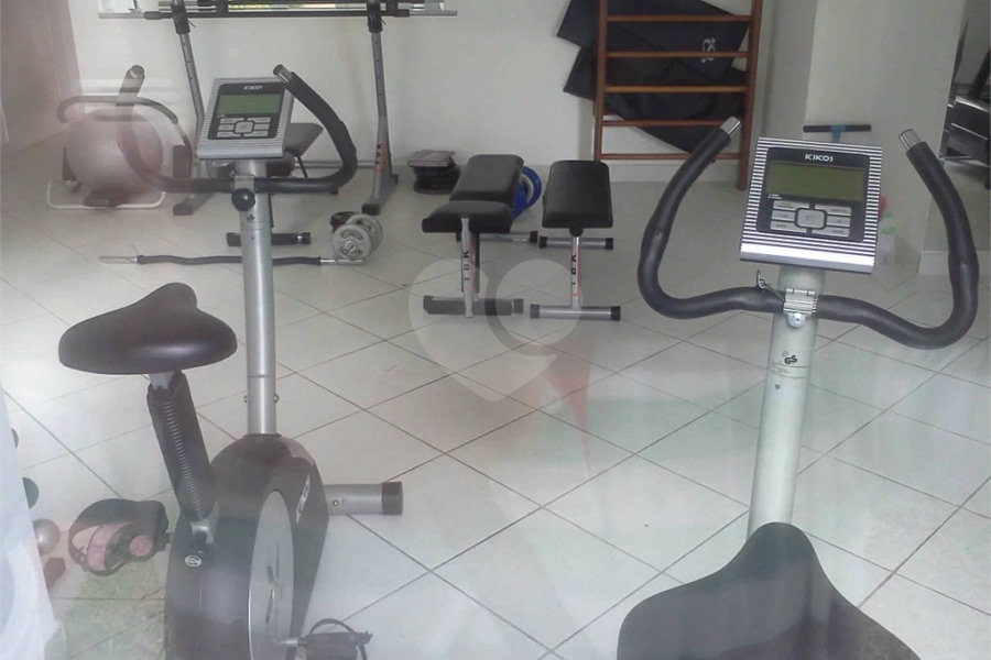 Apartamento à venda com 3 quartos, sendo 1 suíte, em Vila Guilherme, São Paulo, SP