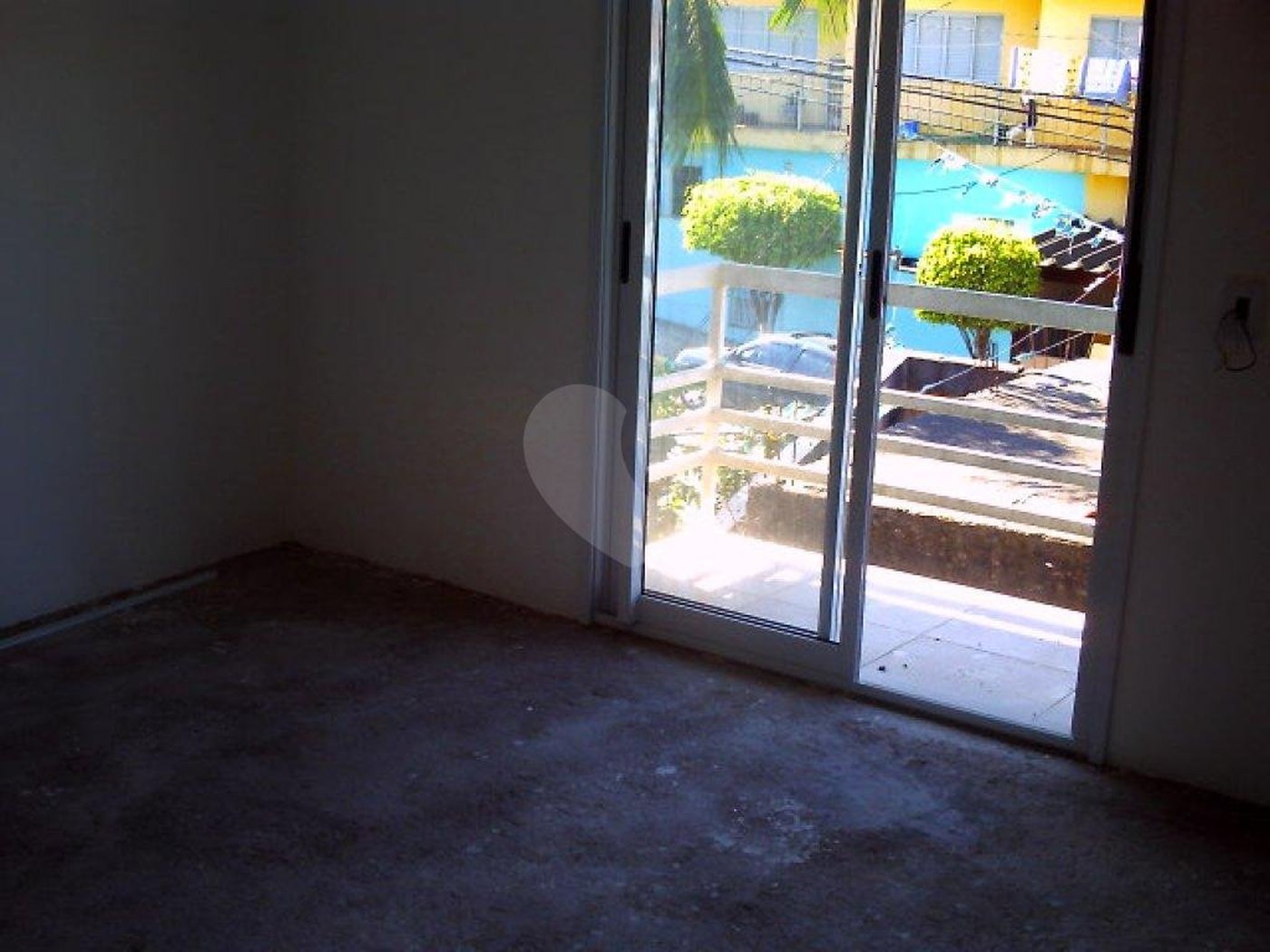 Sobrado à venda com 3 quartos, sendo 1 suíte, em Vila Irmãos Arnoni, São Paulo, SP