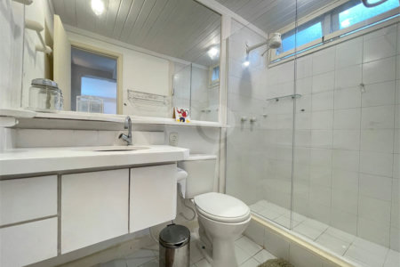 Casa em condomínio à venda ou para alugar com 3 quartos, sendo 1 suíte,  em Geribá, Armação dos Búzios, RJ