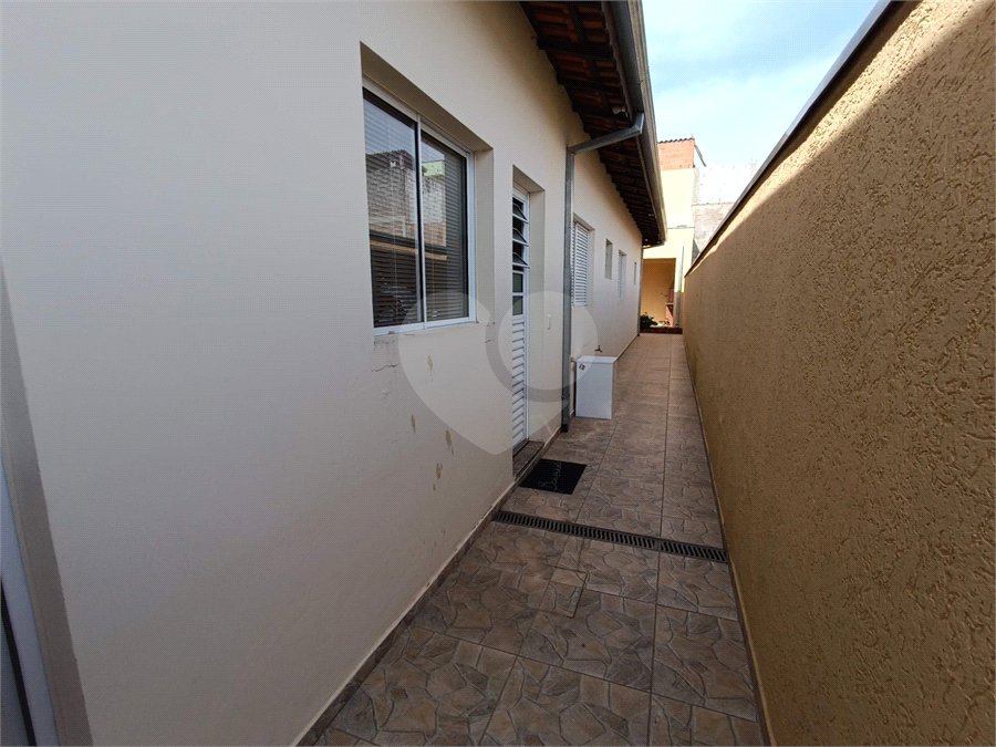 Casa à venda com 3 quartos, sendo 1 suíte,  em Loteamento Jardim do Sol (mailasqui), São Roque, SP