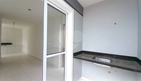 Apartamento à venda com 2 quartos em Vila Mazzei, São Paulo, SP