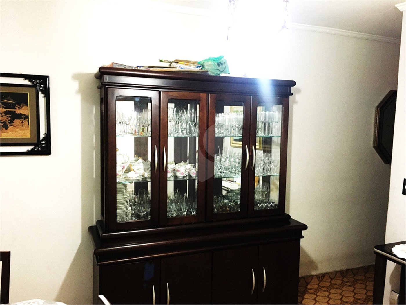 Sobrado à venda com 4 quartos, sendo 1 suíte,  em Vila Gomes, São Paulo, SP