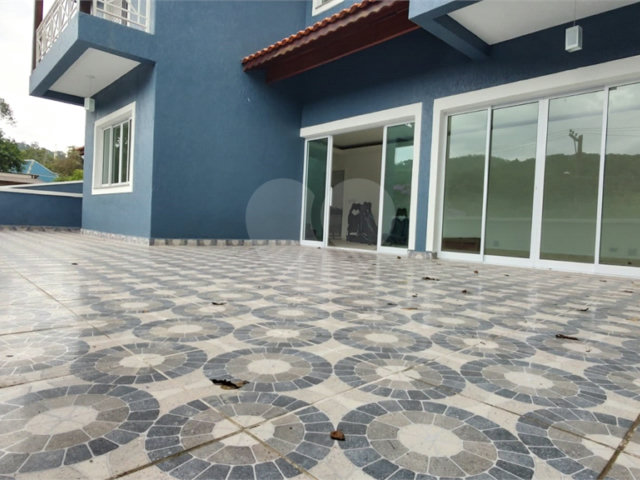 Casa à venda com 3 quartos, sendo 2 suítes,  em Serra da Cantareira, Mairiporã, SP