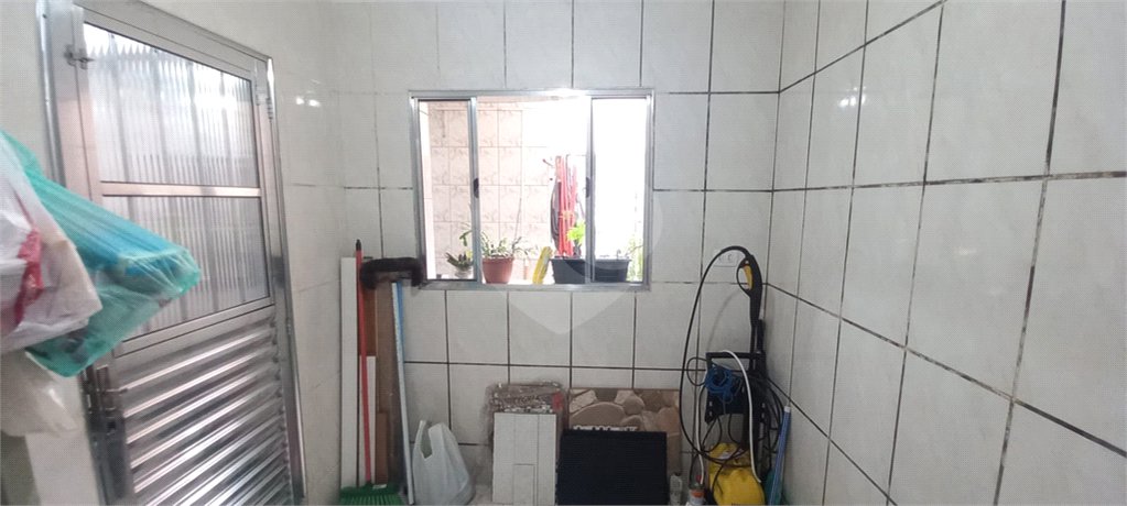 Sobrado à venda com 3 quartos, sendo 1 suíte,  em Tremembé, São Paulo, SP