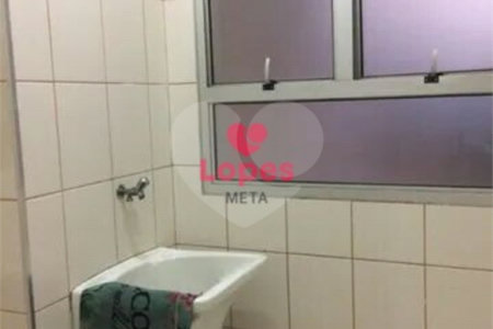 Apartamento à venda com 3 quartos, sendo 1 suíte, em Cidade Morumbi, São José dos Campos, SP