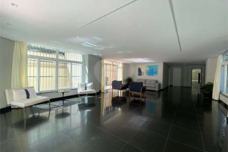 Apartamento à venda com 3 quartos, sendo 1 suíte, em Itaim Bibi, São Paulo, SP