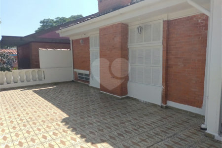 Casa de Vila à venda com 5 quartos, sendo 1 suíte,  em Alto da Boa Vista, São Paulo, SP