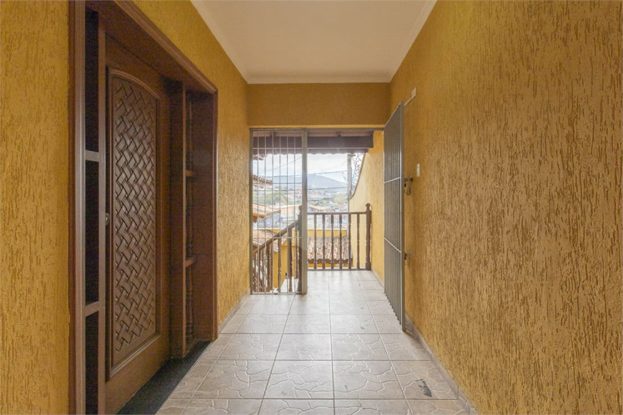 Sobrado à venda com 3 quartos, sendo 1 suíte, em Tremembé, São Paulo, SP