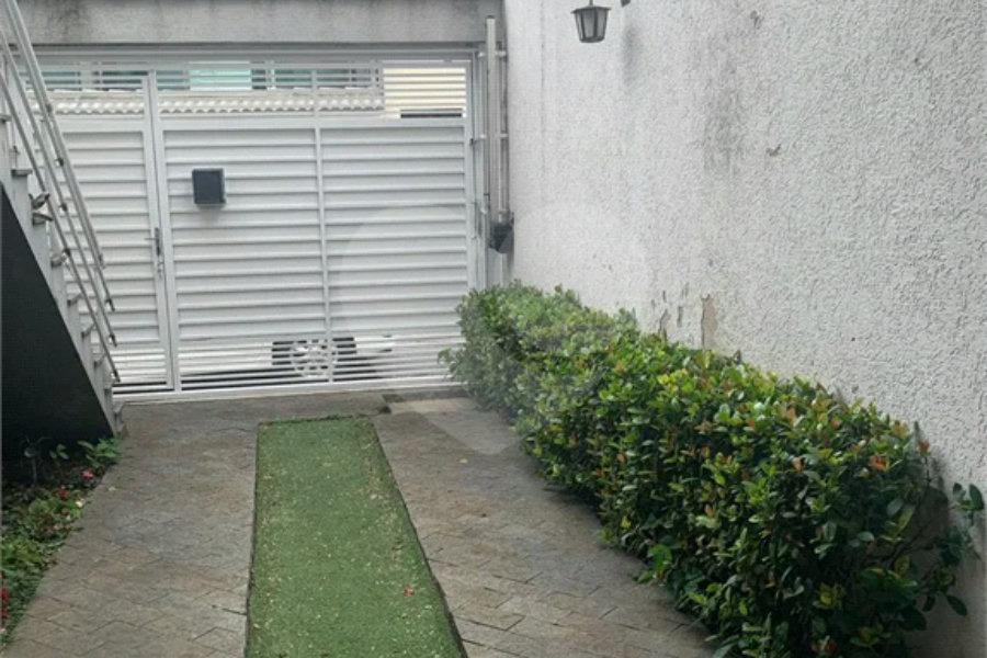Sobrado à venda com 2 suítes em Horto, São Paulo, SP