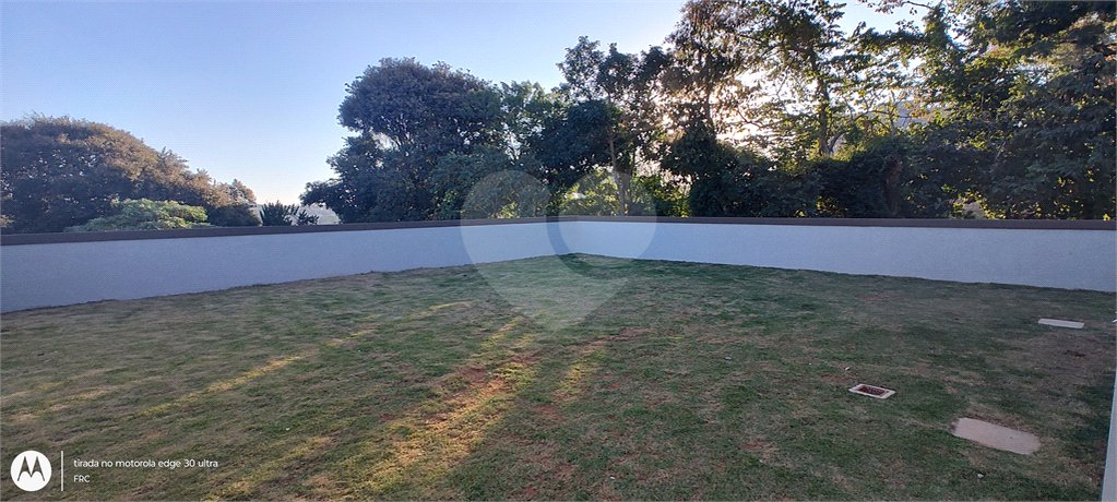 Casa à venda com 3 suítes no condomínio Reserva Ybyra, Atibaia - SP