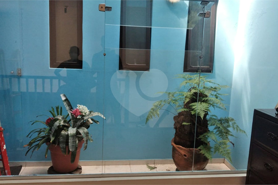 Sobrado à venda com 4 quartos, sendo 2 suítes, em Horto, São Paulo, SP
