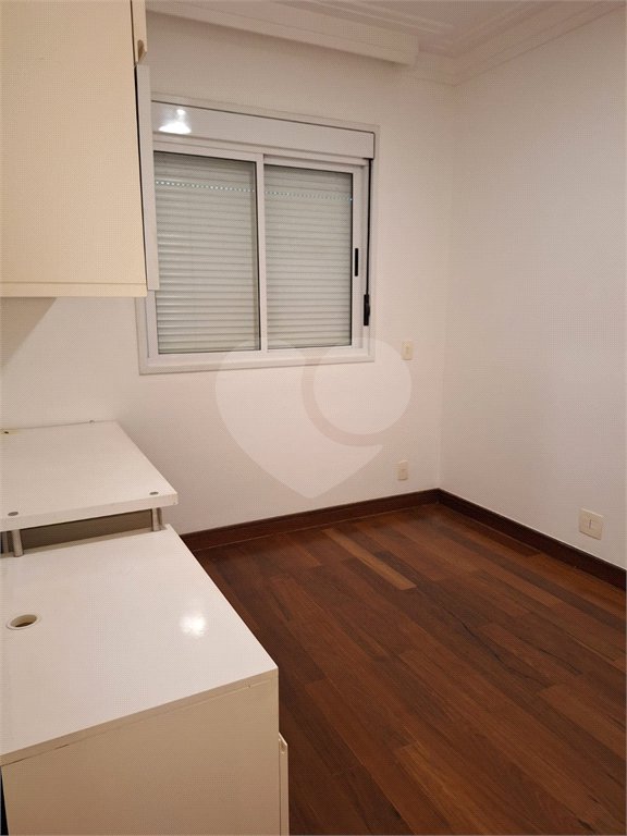 Apartamento à venda com 4 quartos, sendo 3 suítes,  em Vila Gertrudes, São Paulo, SP
